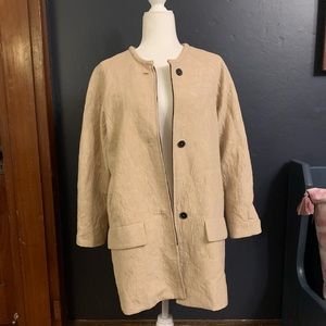 Zara women’s brocade jacket with zipper and button closure